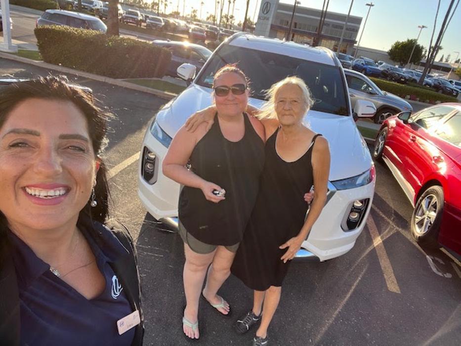 Tustin Hyundai Image