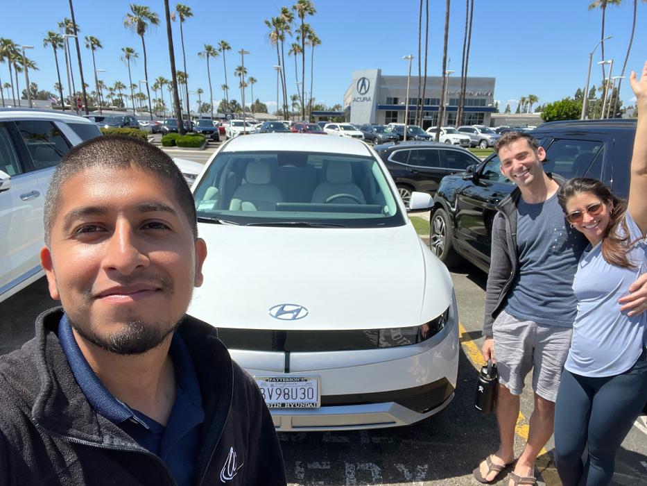 Tustin Hyundai Image