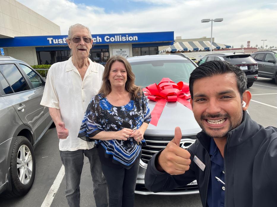 Tustin Hyundai Image