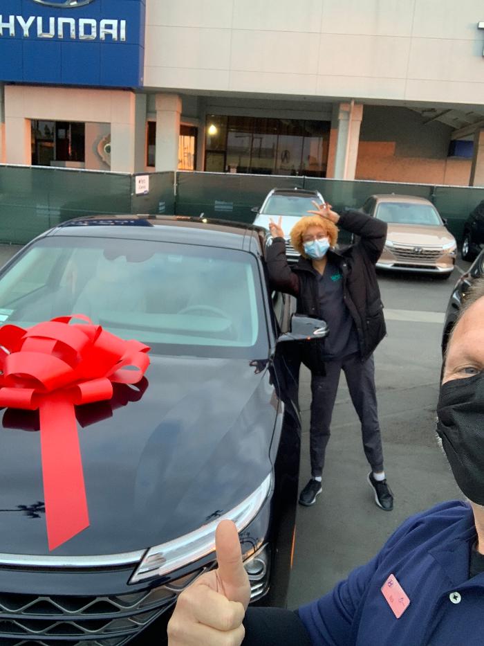 Tustin Hyundai Image