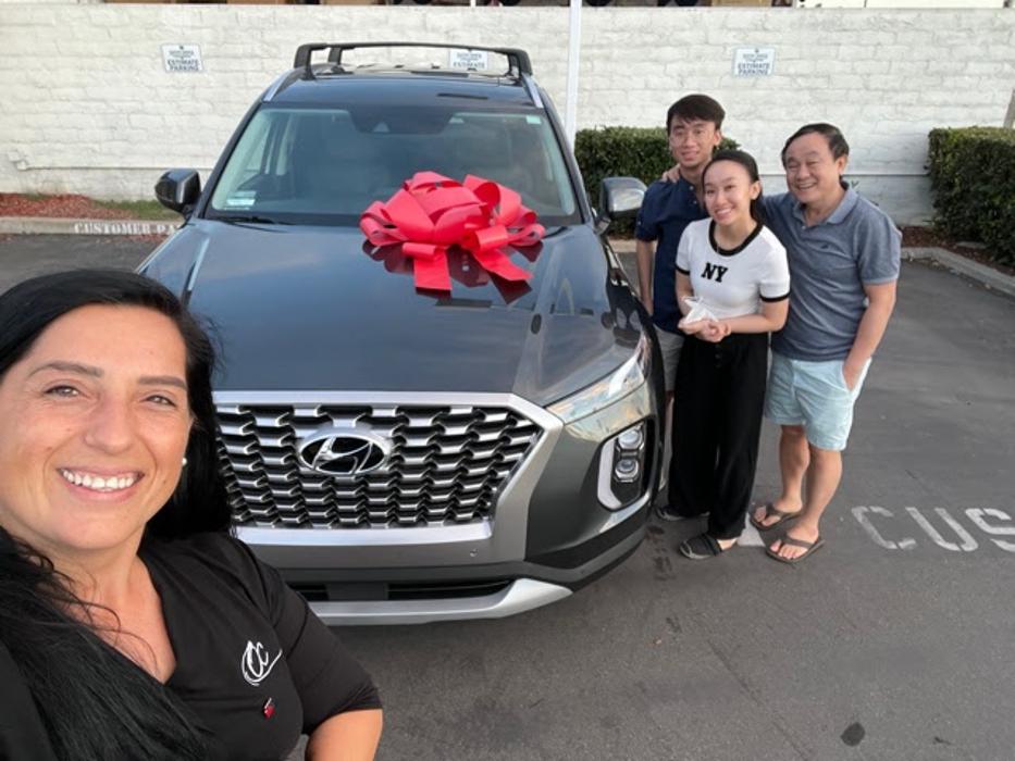 Tustin Hyundai Image