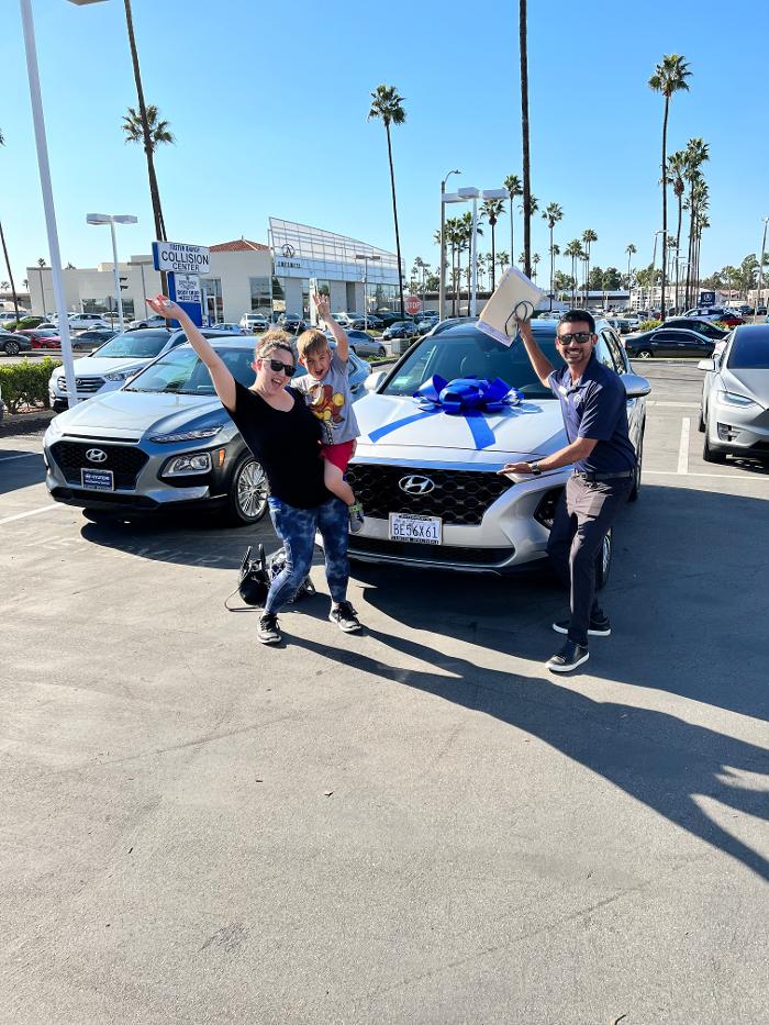 Tustin Hyundai Image