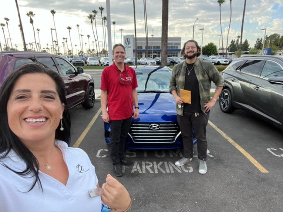 Tustin Hyundai Image