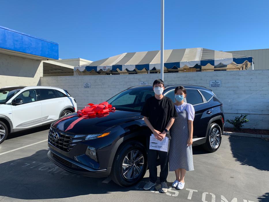 Tustin Hyundai Image