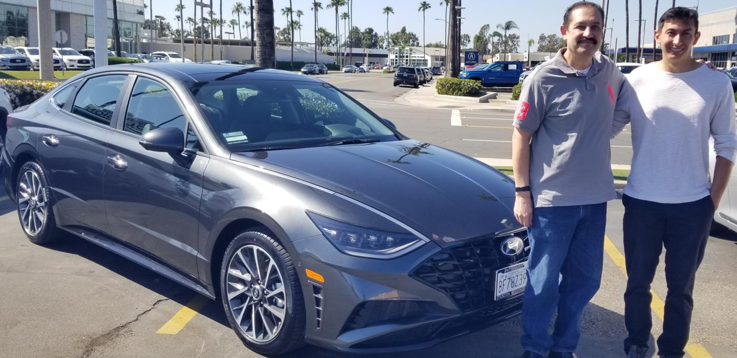 Tustin Hyundai Image