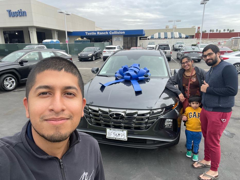 Tustin Hyundai Image