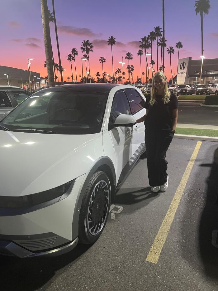 Tustin Hyundai Image