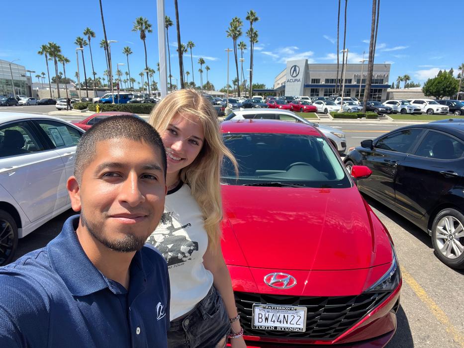 Tustin Hyundai Image