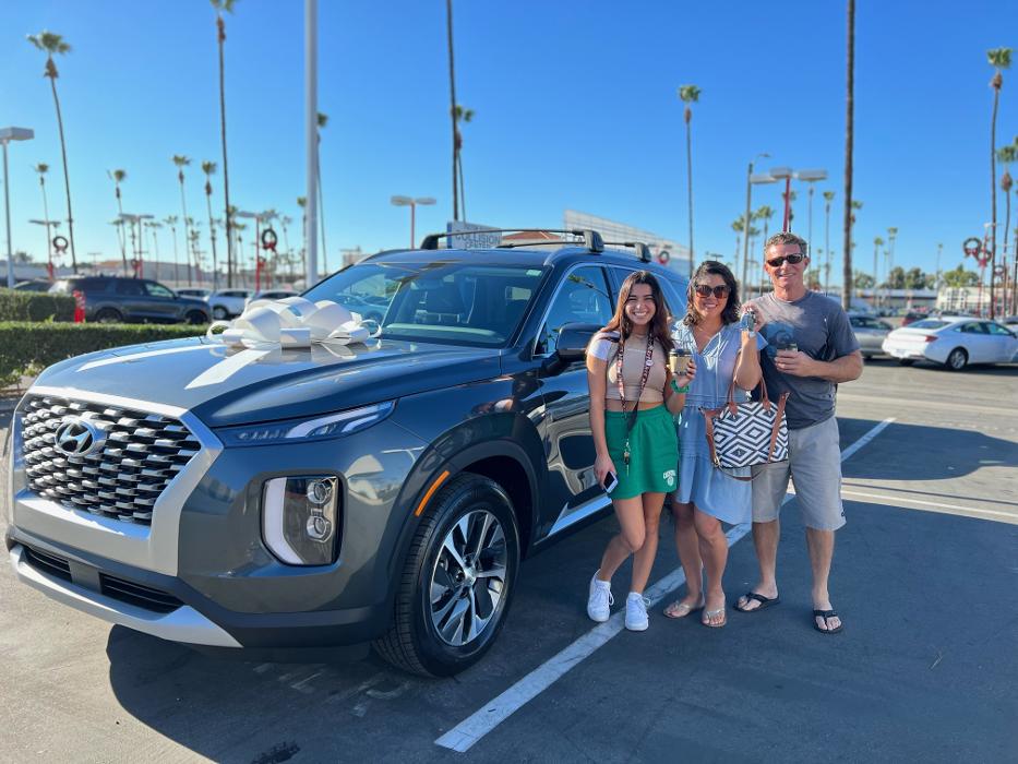 Tustin Hyundai Image