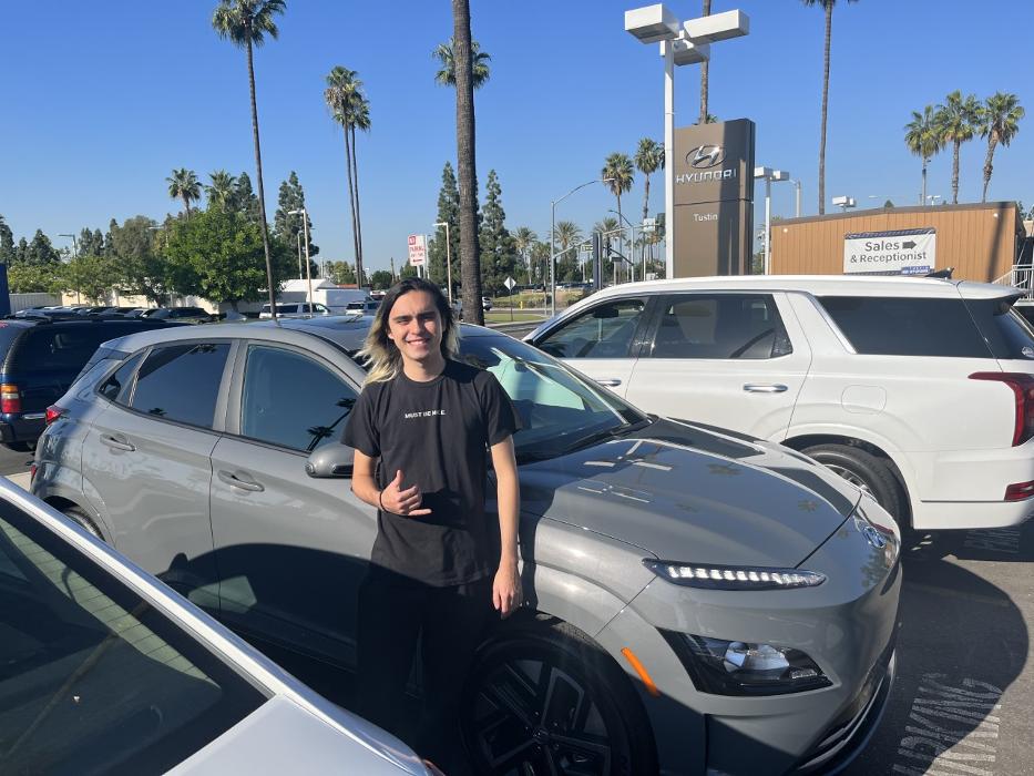 Tustin Hyundai Image