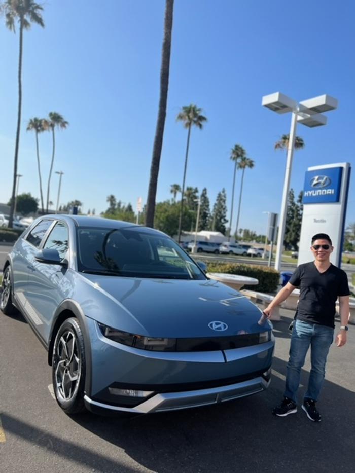 Tustin Hyundai Image