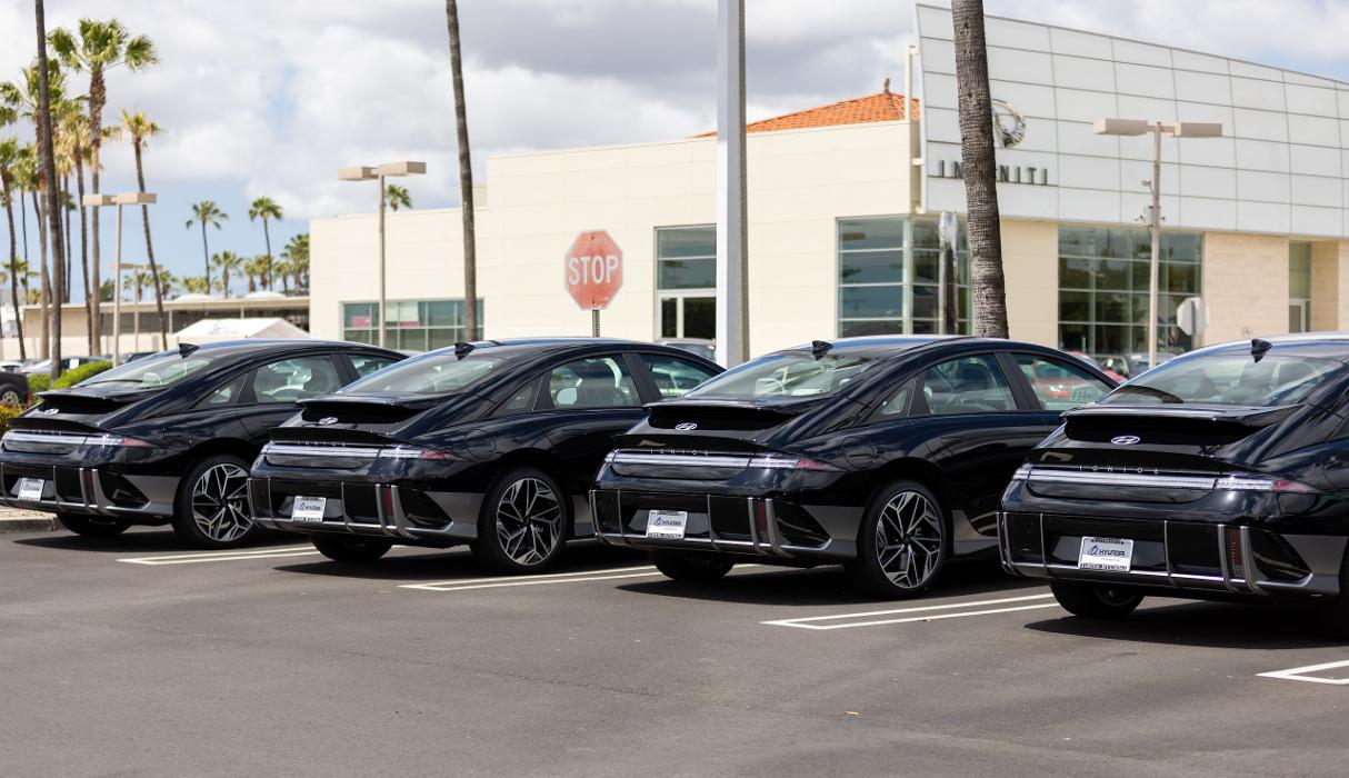 Tustin Hyundai Image