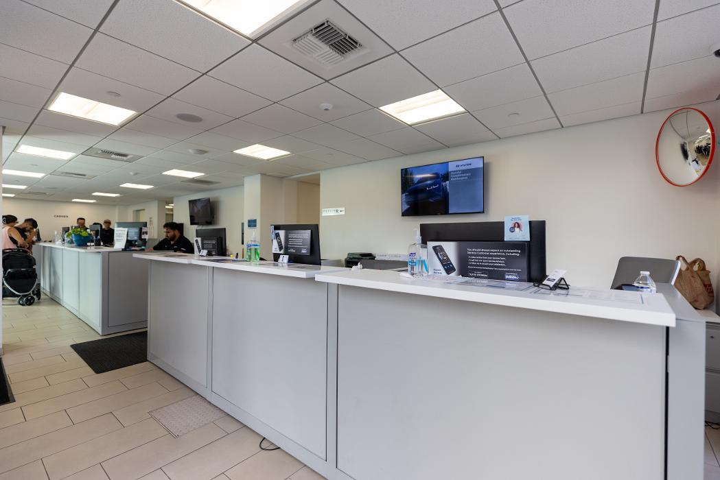 Tustin Hyundai Image