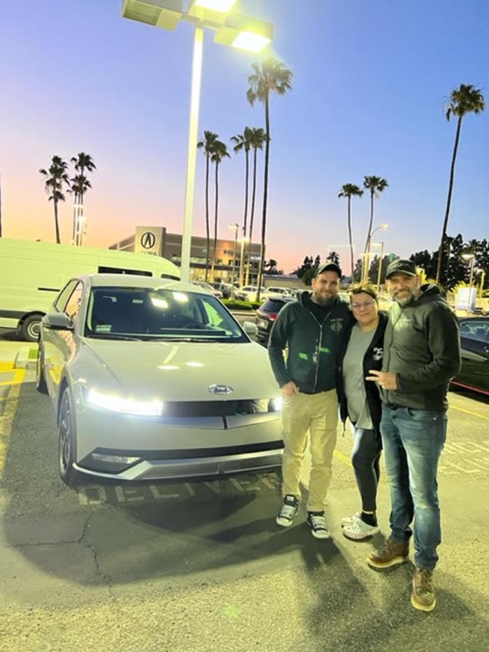 Tustin Hyundai Image