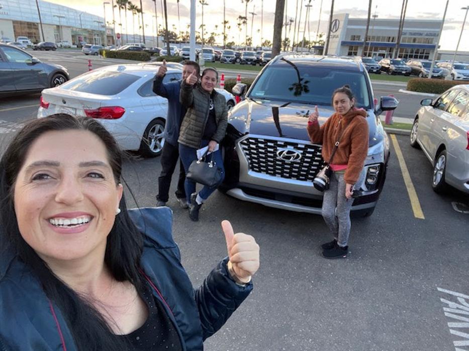 Tustin Hyundai Image