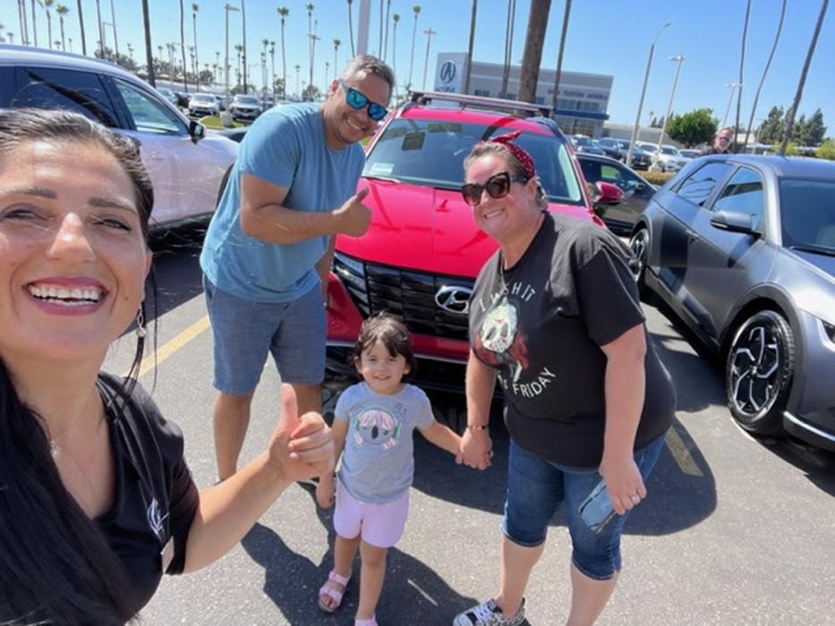 Tustin Hyundai Image