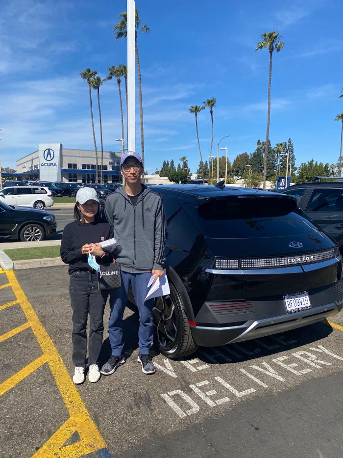 Tustin Hyundai Image