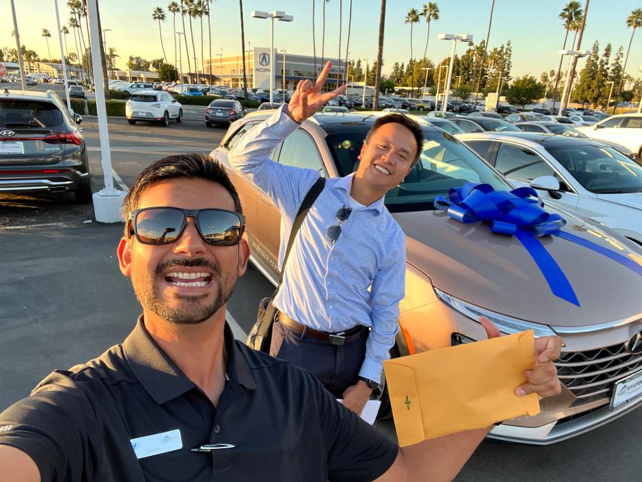 Tustin Hyundai Image