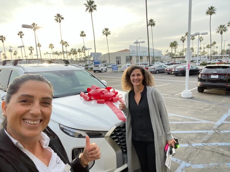 Tustin Hyundai Image