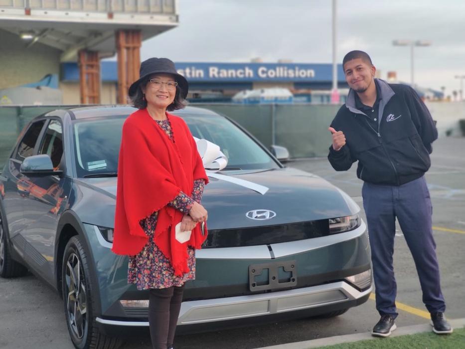 Tustin Hyundai Image