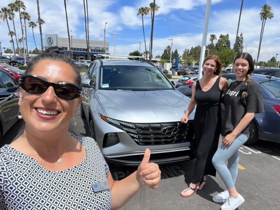 Tustin Hyundai Image