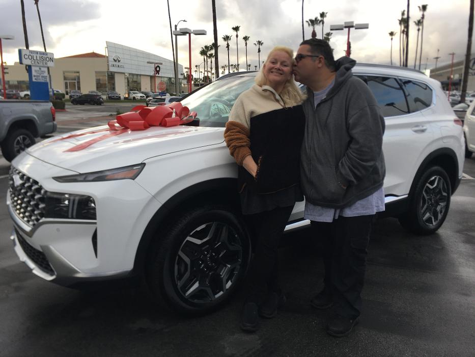 Tustin Hyundai Image