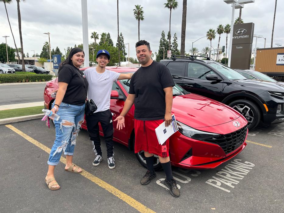 Tustin Hyundai Image