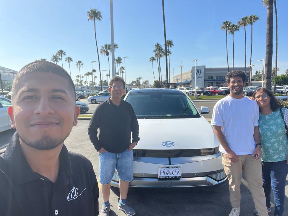 Tustin Hyundai Image