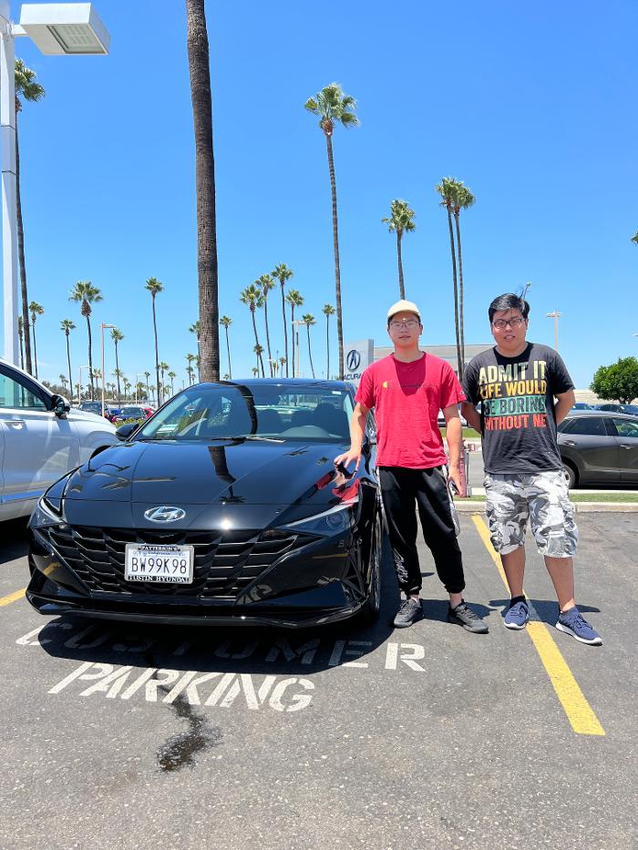 Tustin Hyundai Image