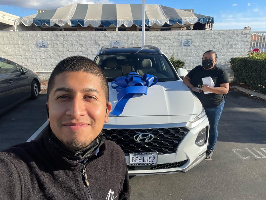 Tustin Hyundai Image