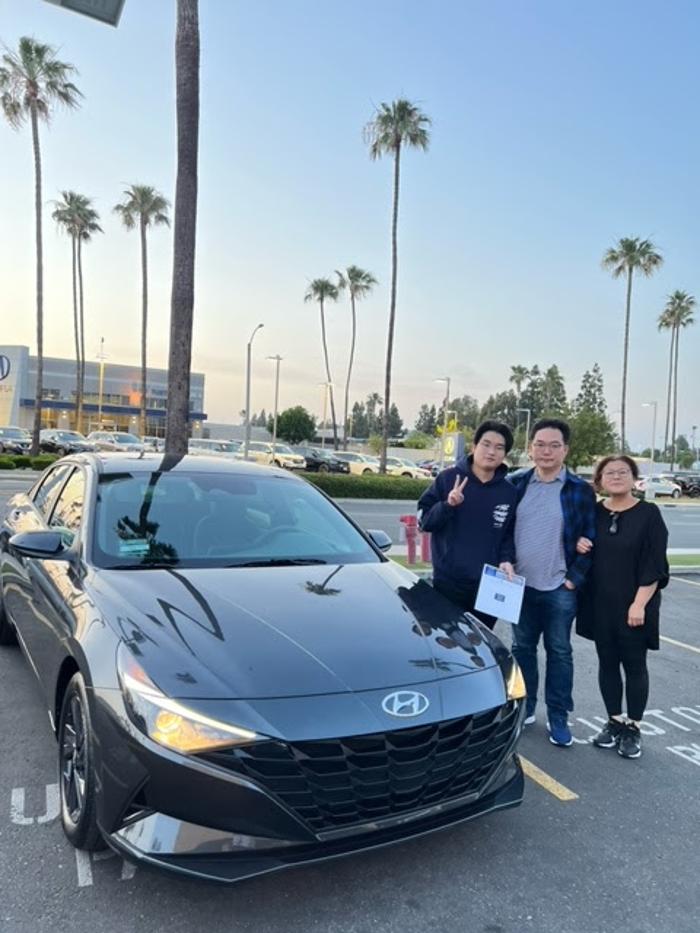 Tustin Hyundai Image