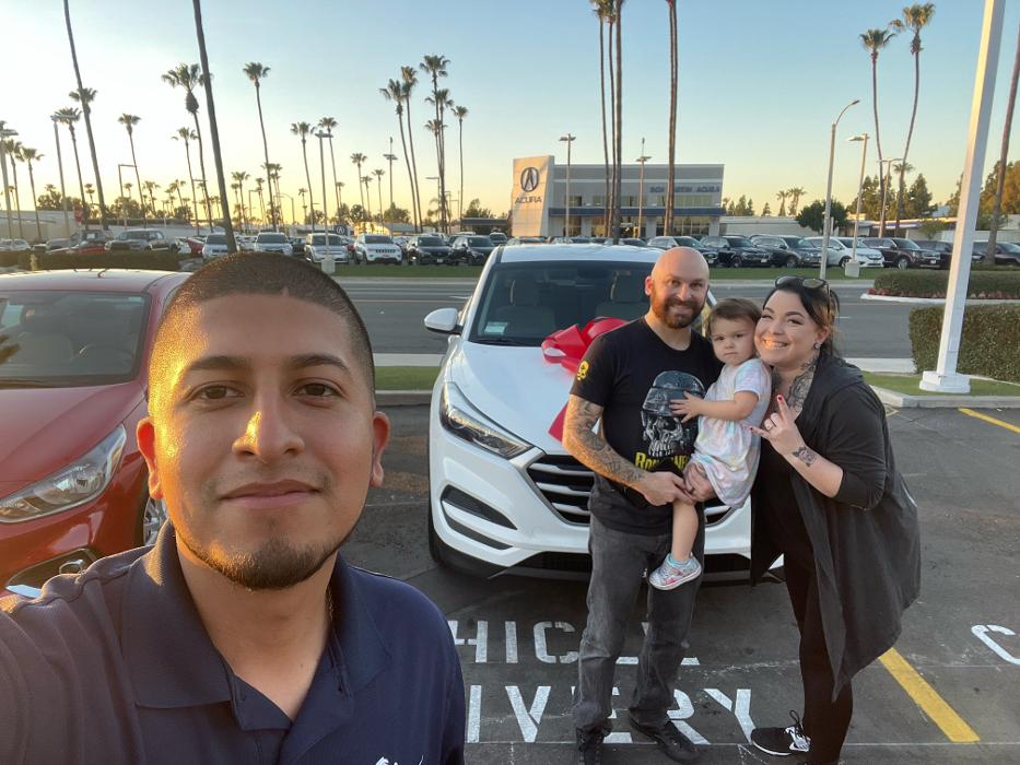 Tustin Hyundai Image