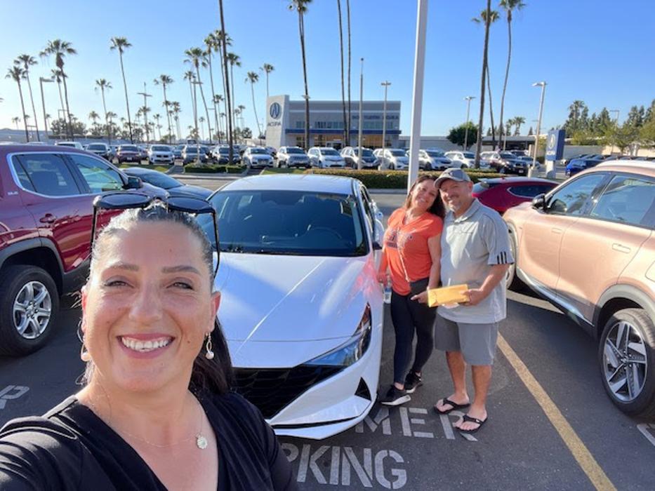 Tustin Hyundai Image