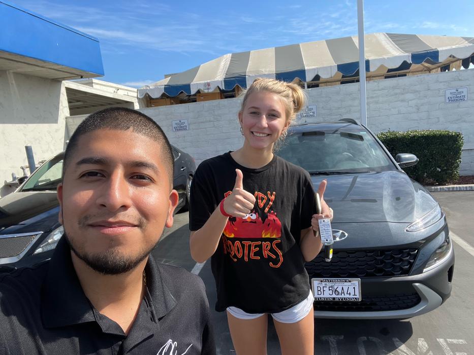 Tustin Hyundai Image