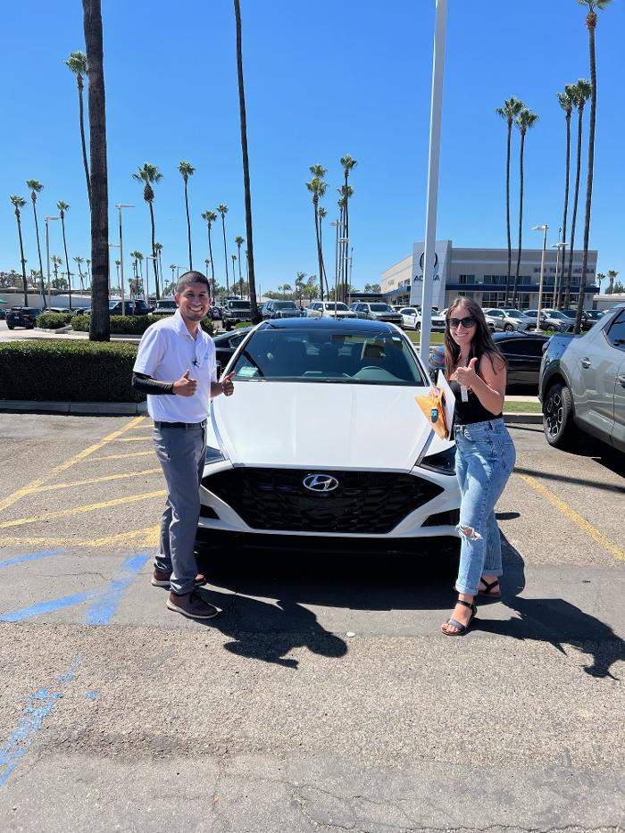 Tustin Hyundai Image