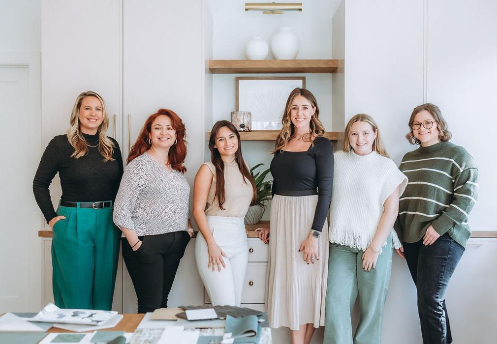 Thrive Interior Design Logo