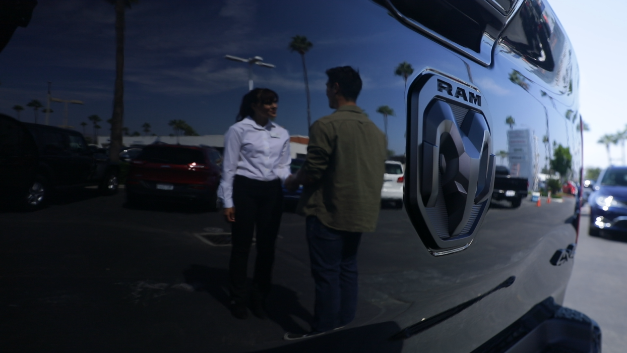 Tustin Auto Center - Tustin, CA