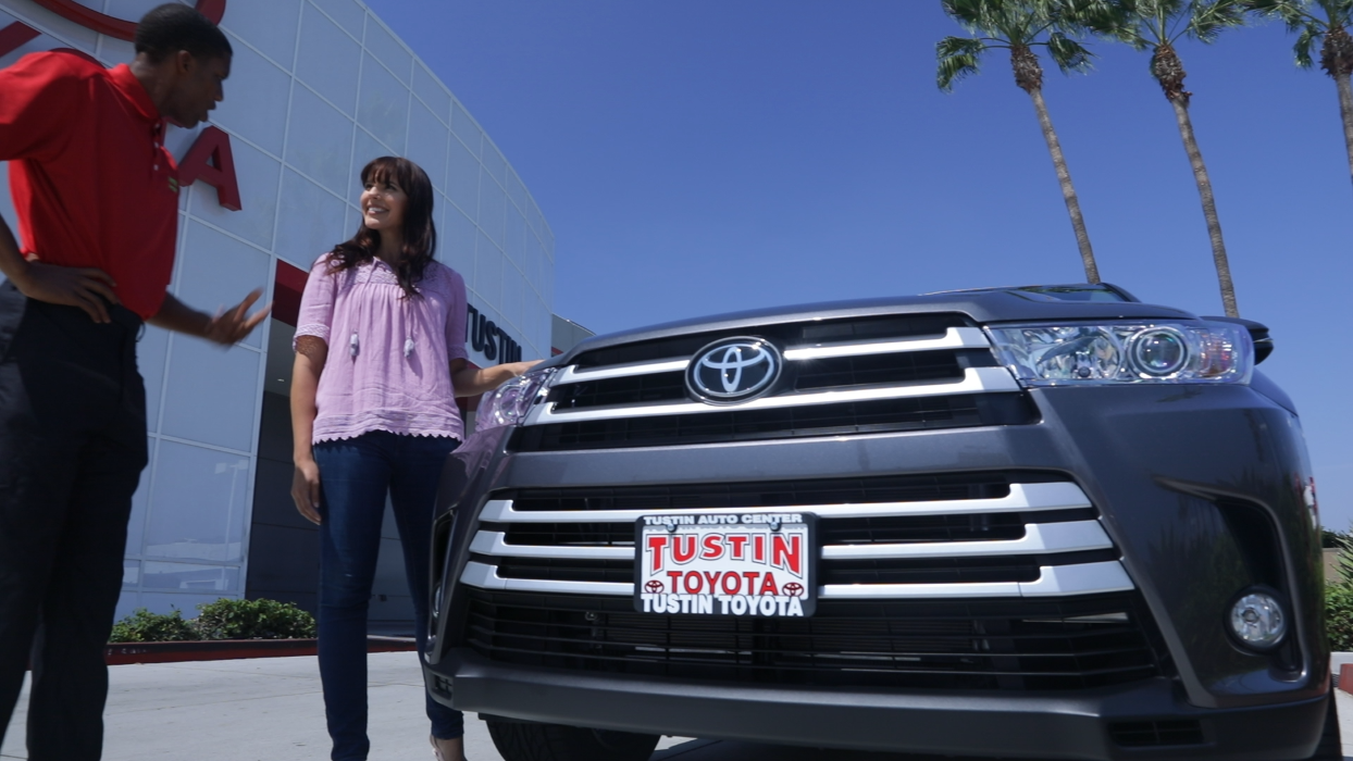 Tustin Auto Center - Tustin, CA