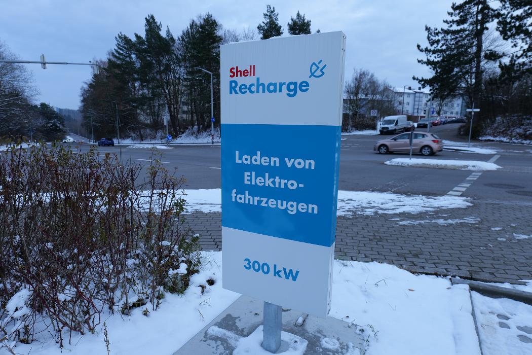 Shell Recharge Charging Station, Wieselsbergstraße in Villingen-Schwenningen