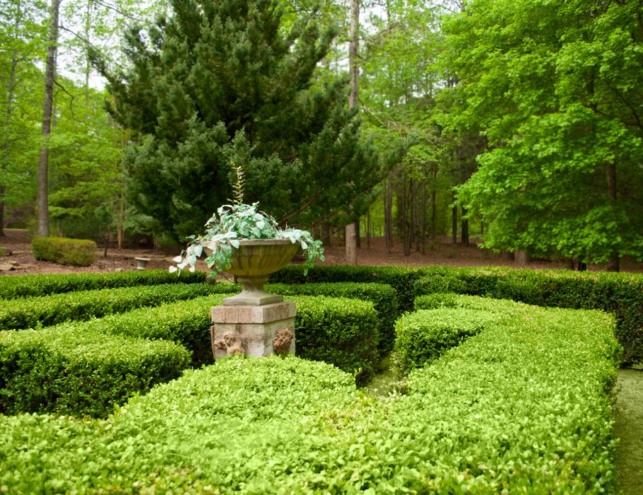 Gresley Landscapes Inc - Lagrange, GA