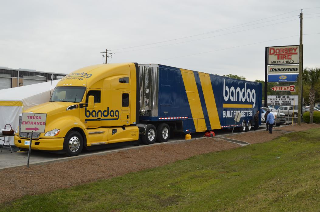 Southern Tire Mart Logo