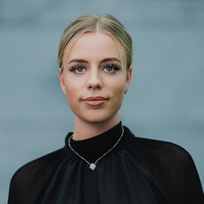 VR Immobilien GmbH, Traunreut, Rathausplatz in Traunreut