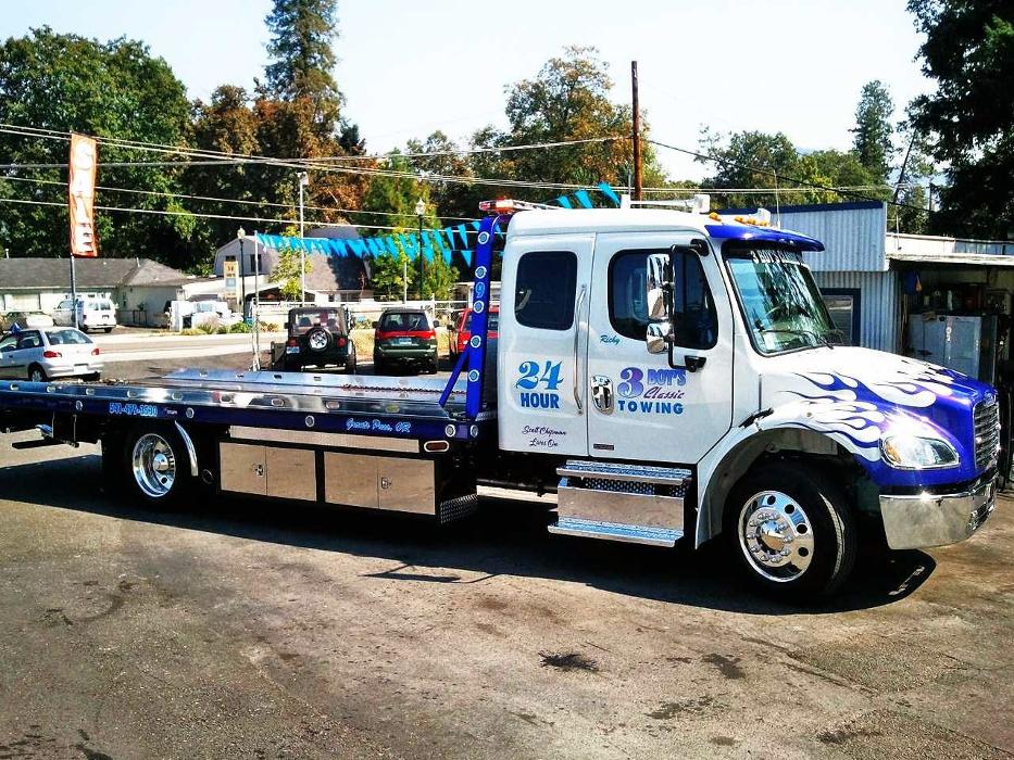 3 Boys Classic Towing & Auto Sales - Grants Pass, OR