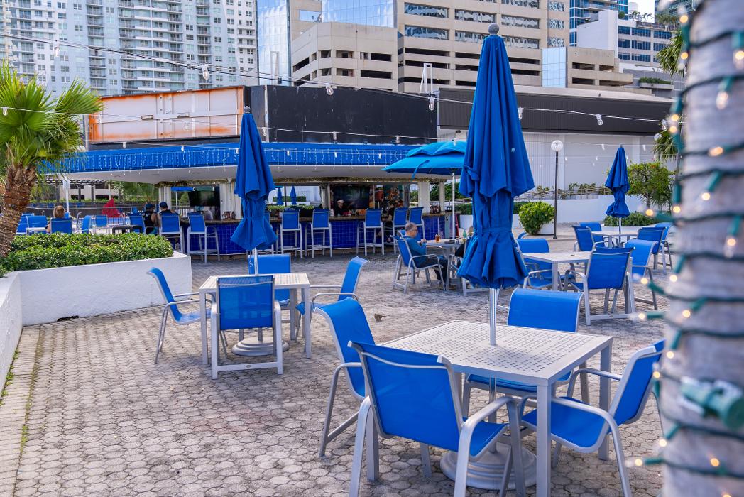 Westcliff University Image