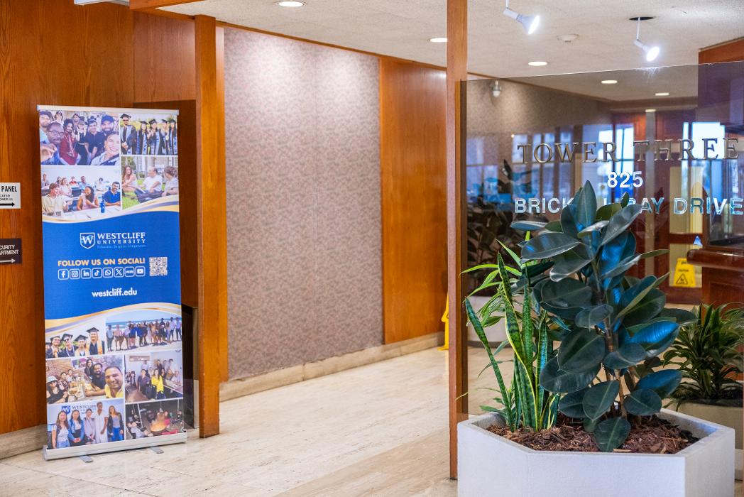 Westcliff University Image