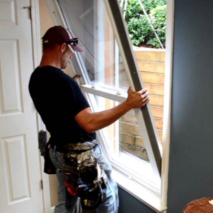 L & M Glass Co - Red Springs, NC