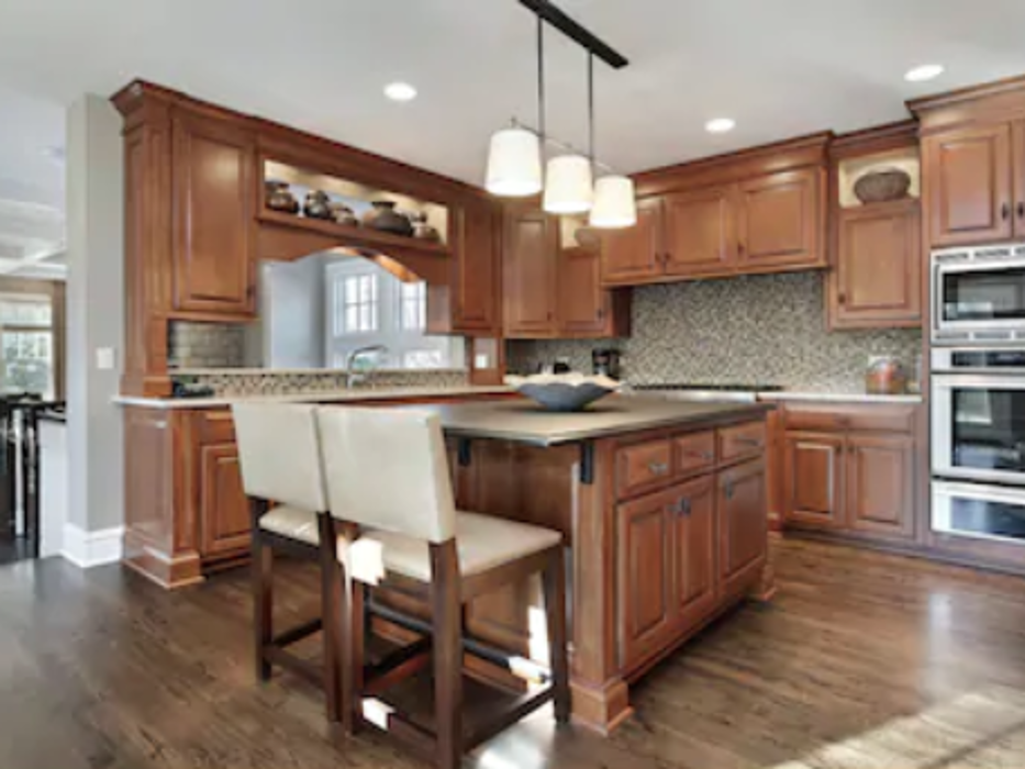 Midwest Custom Cabinetry & Woodworking Image