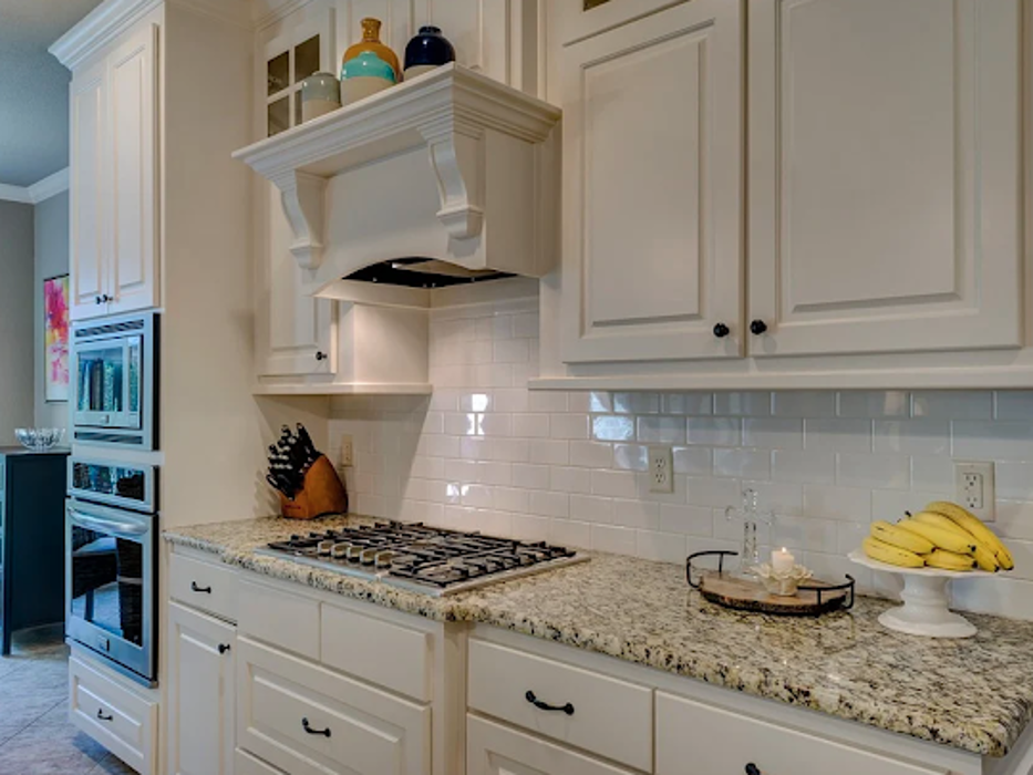 Midwest Custom Cabinetry & Woodworking Image