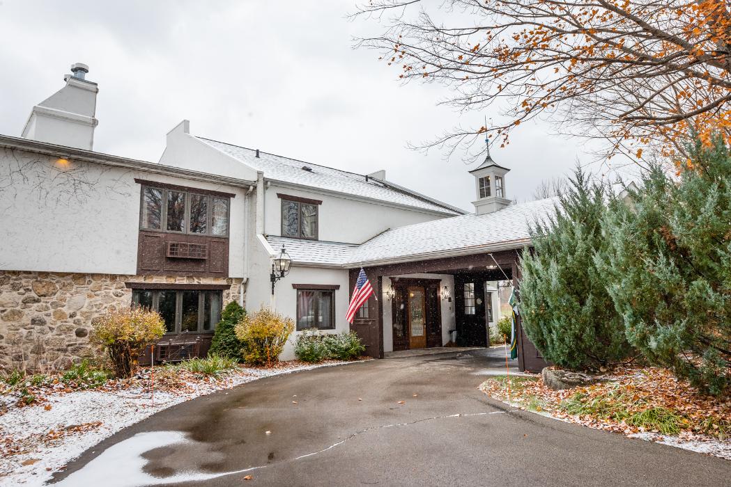 Settlement Inn & Lavender Spa - Fish Creek, WI