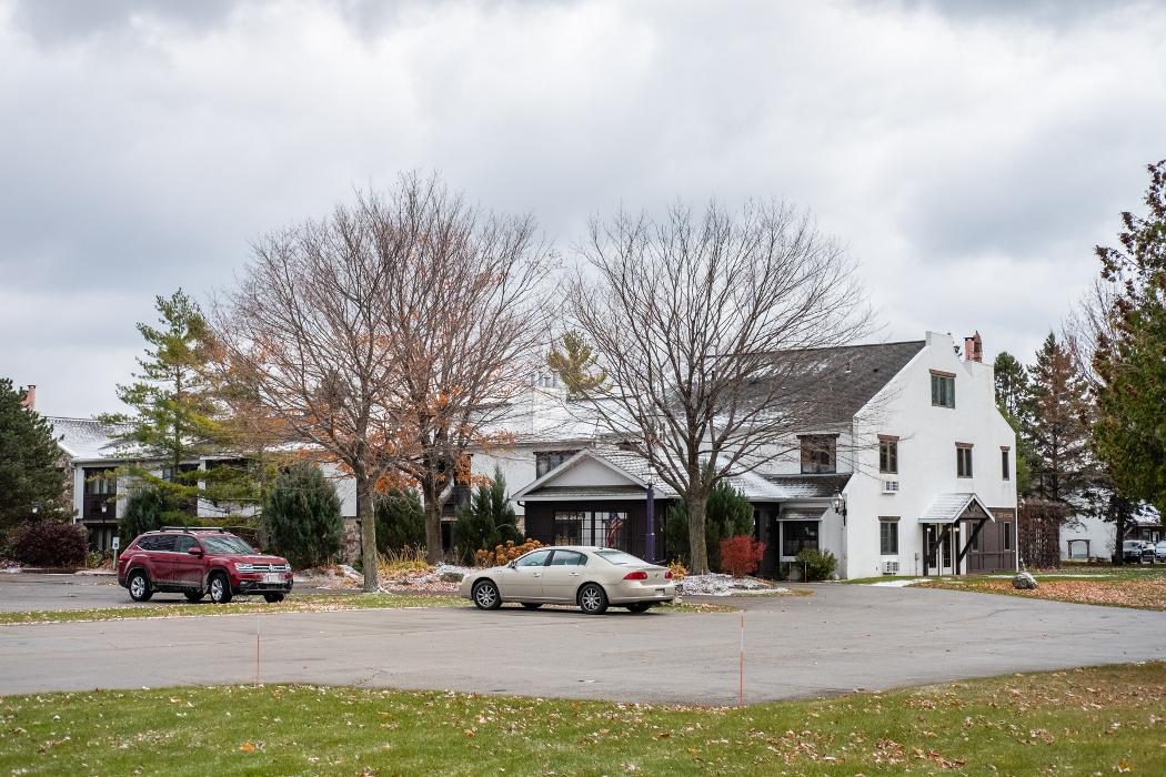 Settlement Inn & Lavender Spa - Fish Creek, WI
